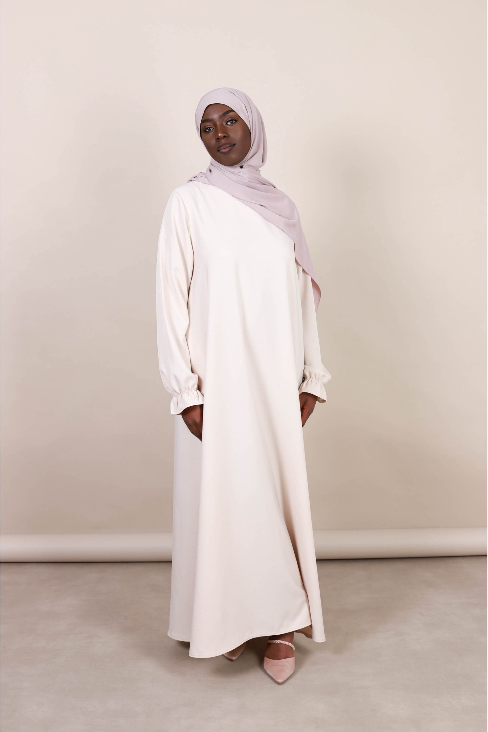 abaya longue pour  femme musulmane hijab , omra et ramadan 2024