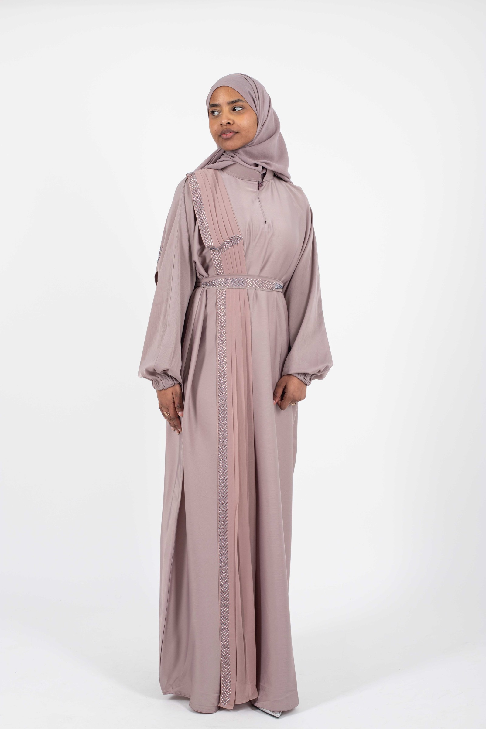 Abaya dubai femme musulmane chic et moderne
