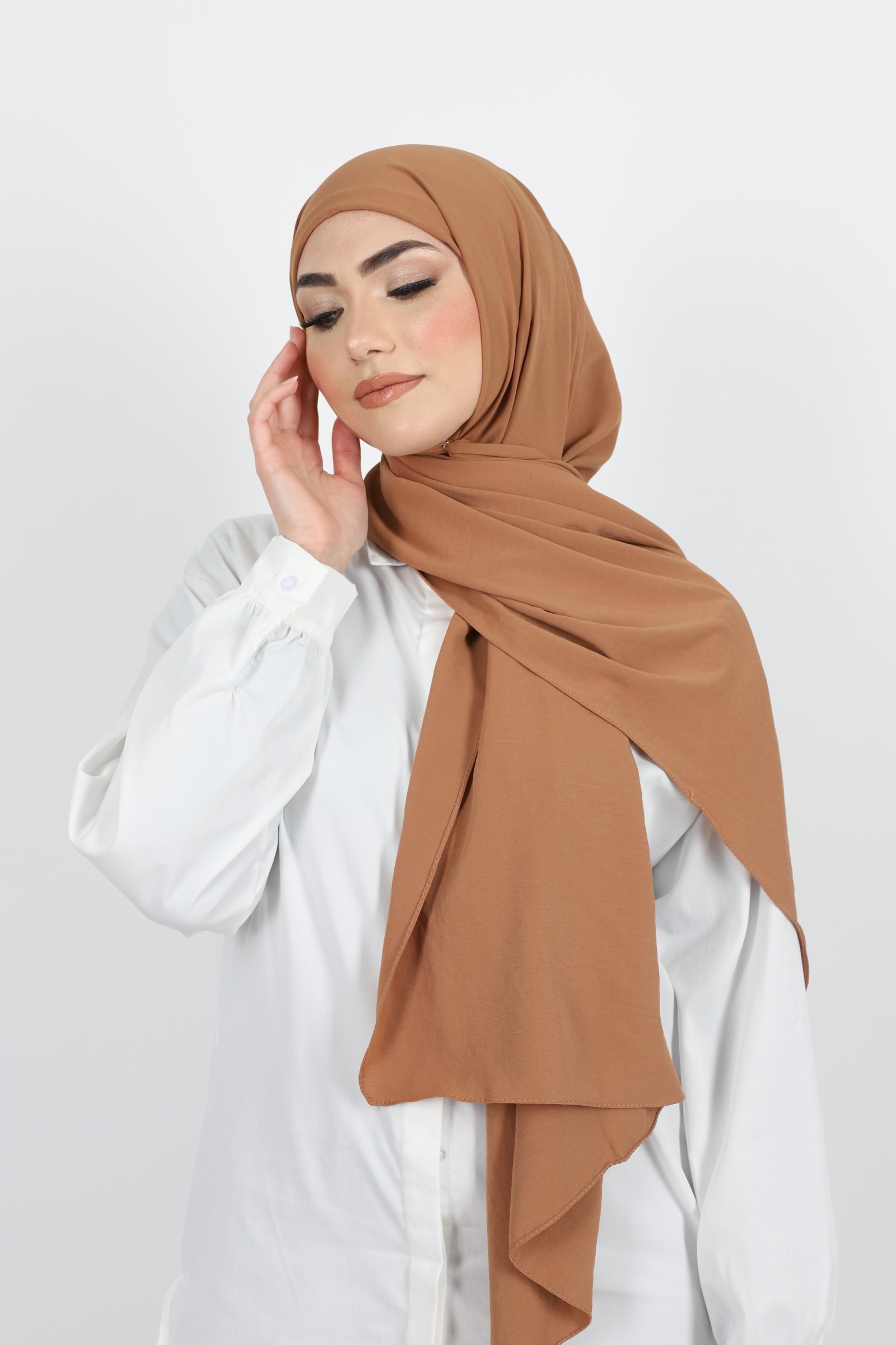 Hijab enfilable camel