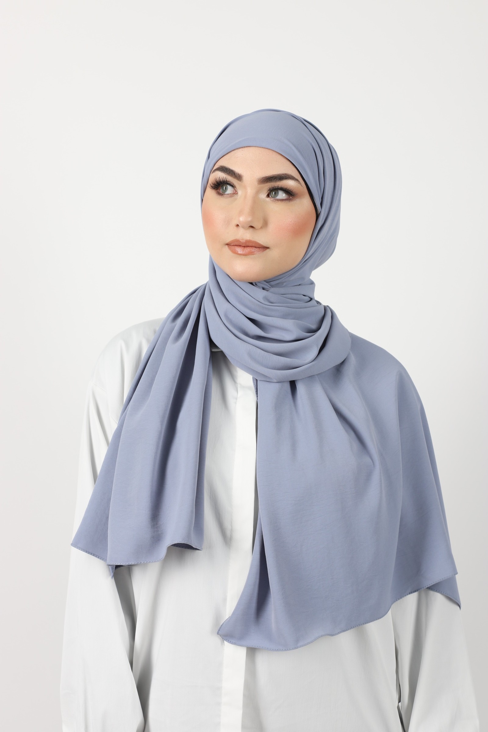 Hijab enfilable bleu ciel